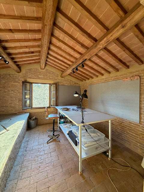 Il tavolo bianco